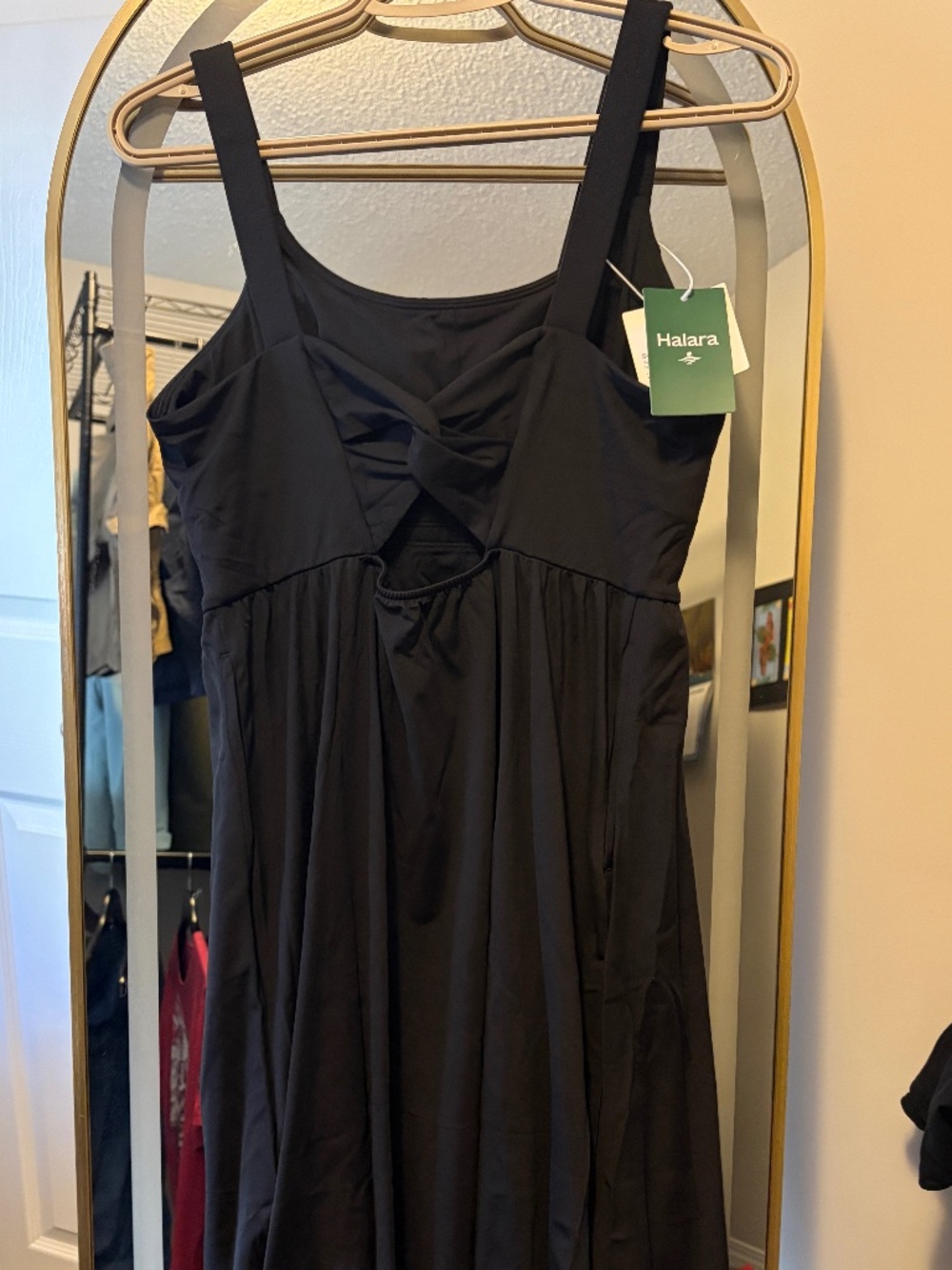 Halara SoftlyZero Midi Dress D-F Cups - Picture 9 of 12